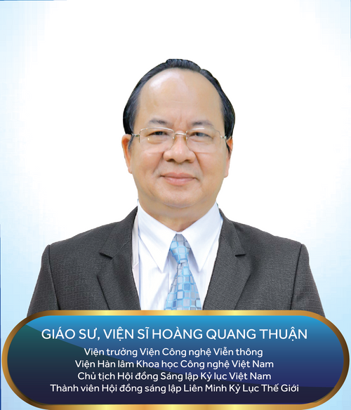 ba-co-van-giao-su-hoang-quang-thuan